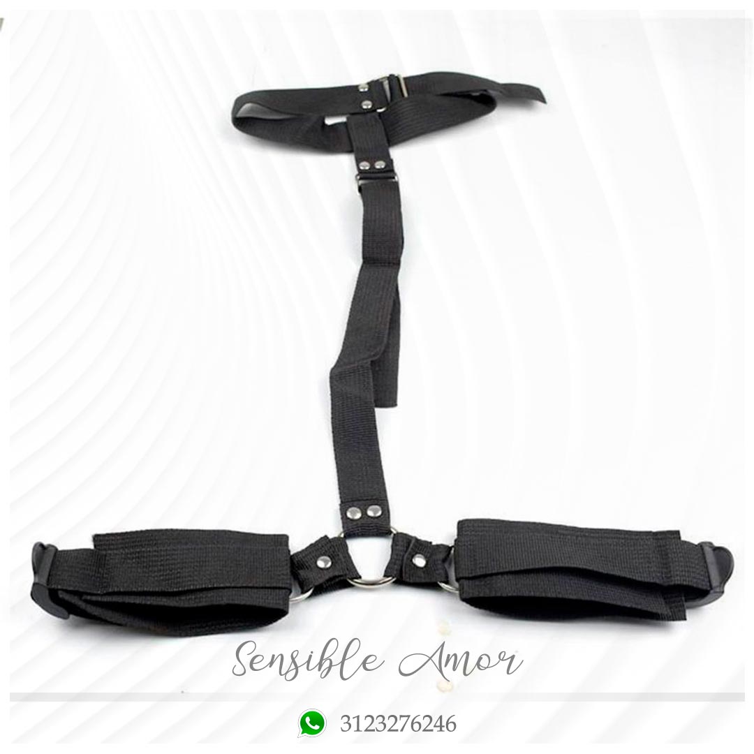 Collar con Esposas Bak