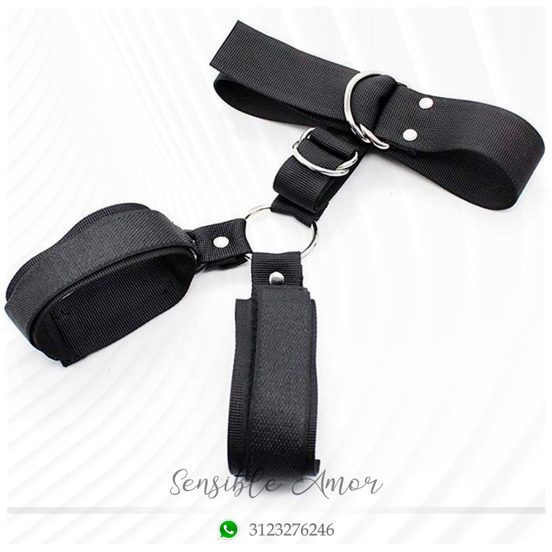 Collar con Esposas Bak